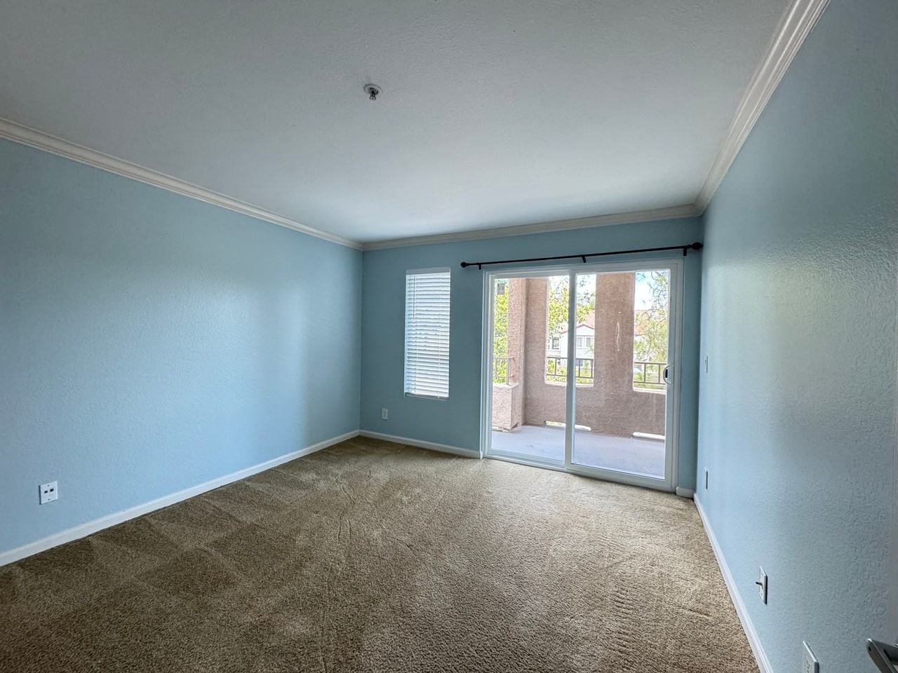 1023 Vista Del Cerro Dr #203 - Photo 3 of 10