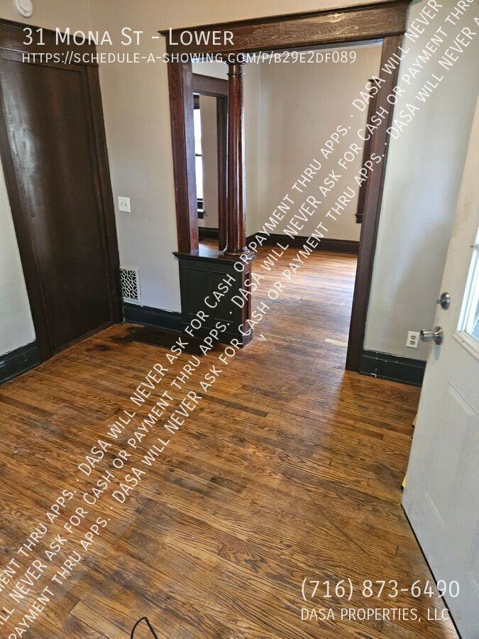31 Mona St - Photo 4 of 12