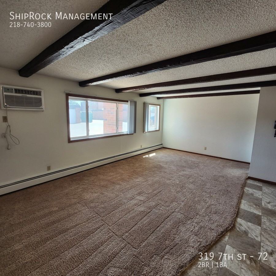 319 7th St N #72 - Photo 5 of 11