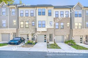 featured image of 207 Sweetbay Ln