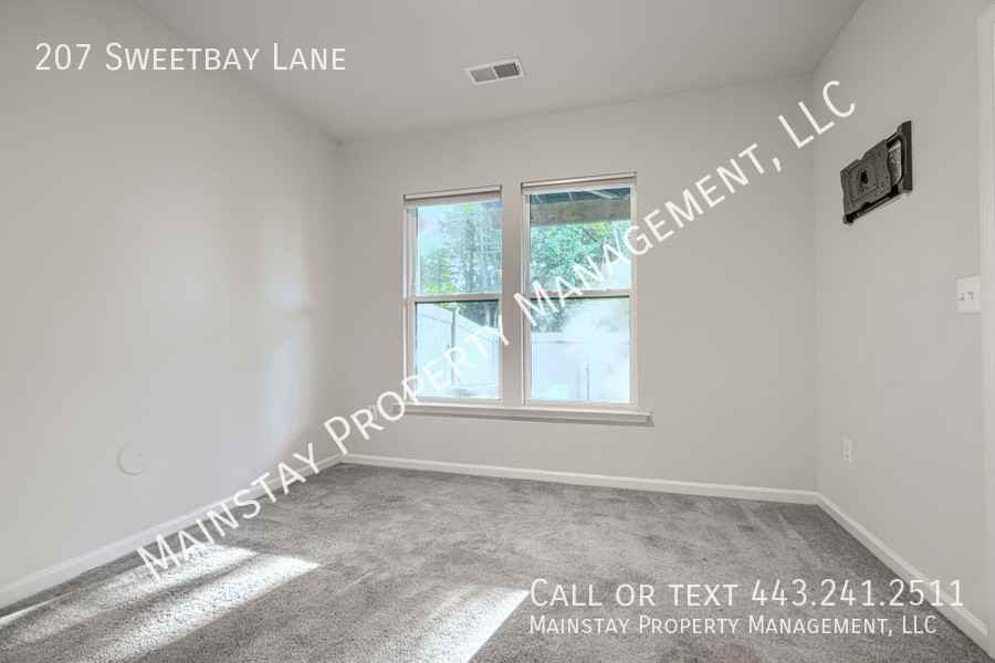 207 Sweetbay Ln - Photo 5 of 28