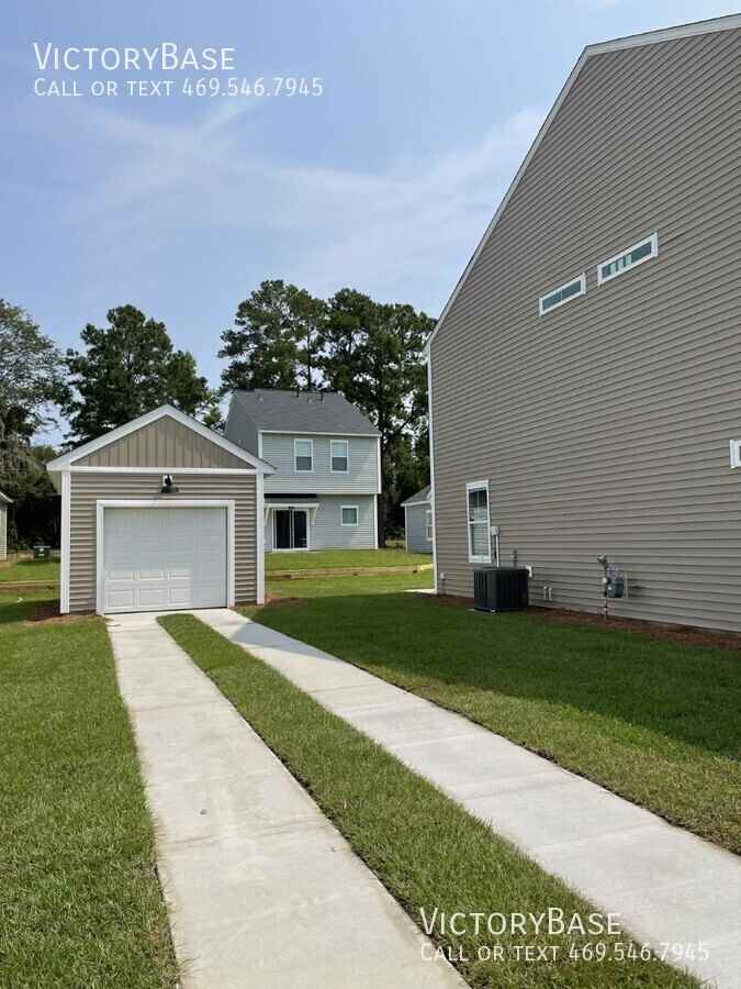 18 Jolene Dr - Photo 6 of 15