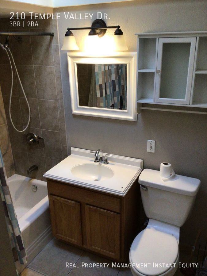 210 Temple Valley Dr - Photo 6 of 12