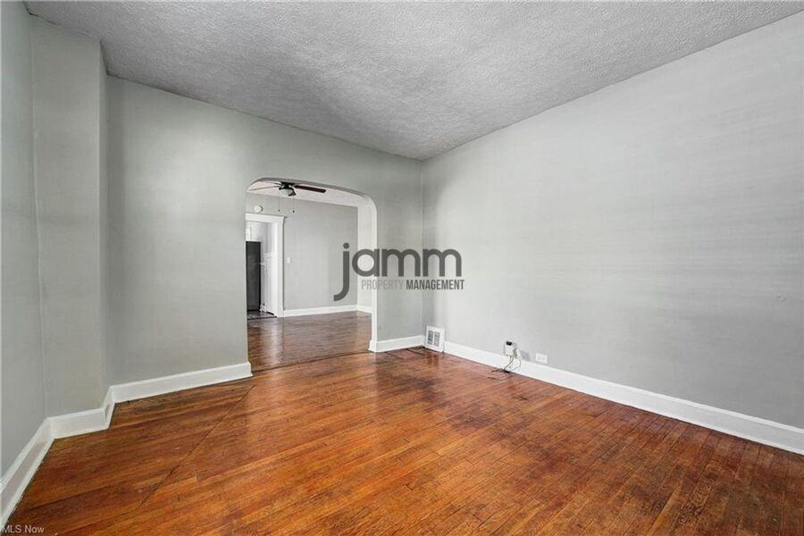 1511 Westwood Ave - Photo 6 of 30