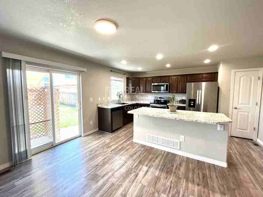 10772 Saco Dr - Photo 5 of 26