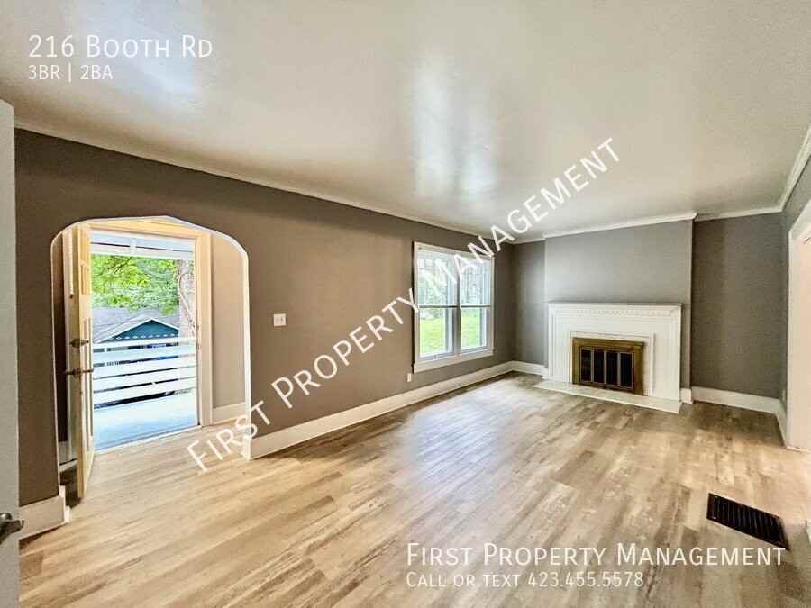 216 Booth Rd - Photo 5 of 31
