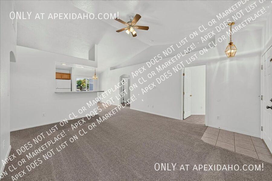 4590 W Blue Creek St - Photo 4 of 36