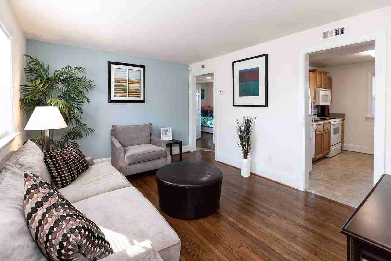 Apartments of Merrimac - Photo 2 of 20