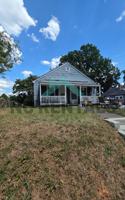 featured image of 1415 Underwood Ave #01
