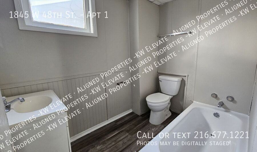 1845 W 48th St #1 - Photo 7 of 16