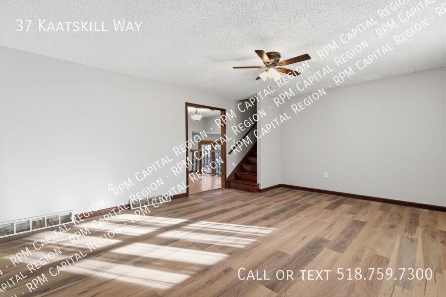 37 Kaatskill Way - Photo 5 of 31
