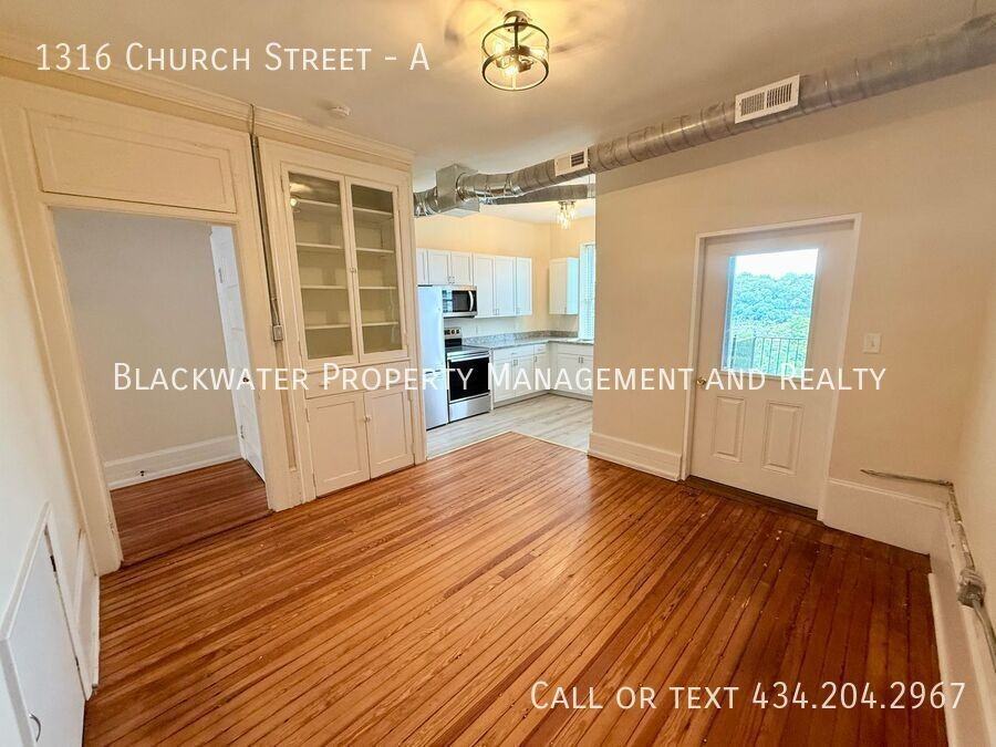 1316 Church St #A - Photo 5 of 10