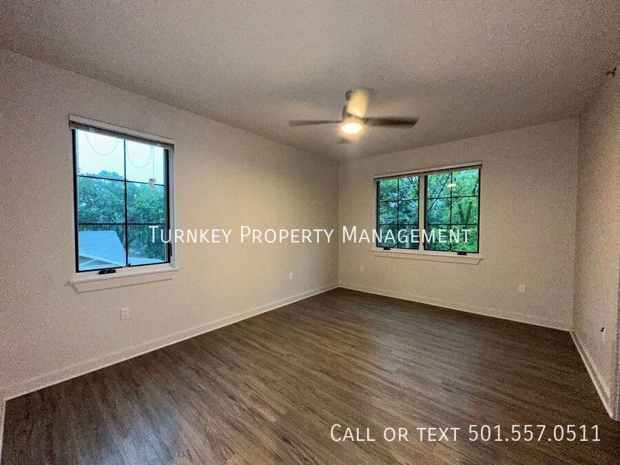 3223 Kavanaugh Blvd #1D - Photo 6 of 9