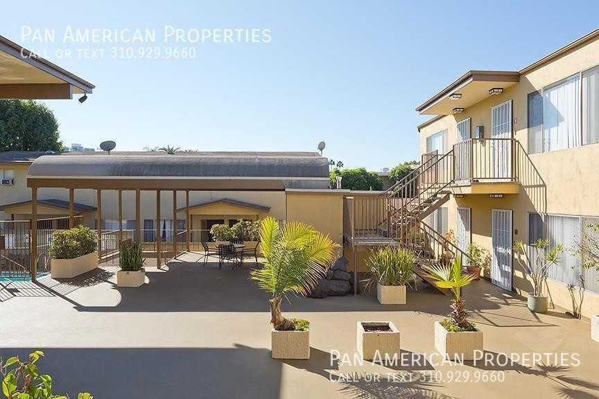 271 Molino Ave #16 - Photo 5 of 18