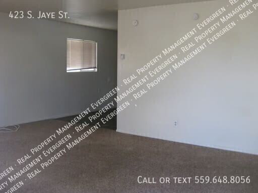 423 S Jaye St - Photo 2 of 4