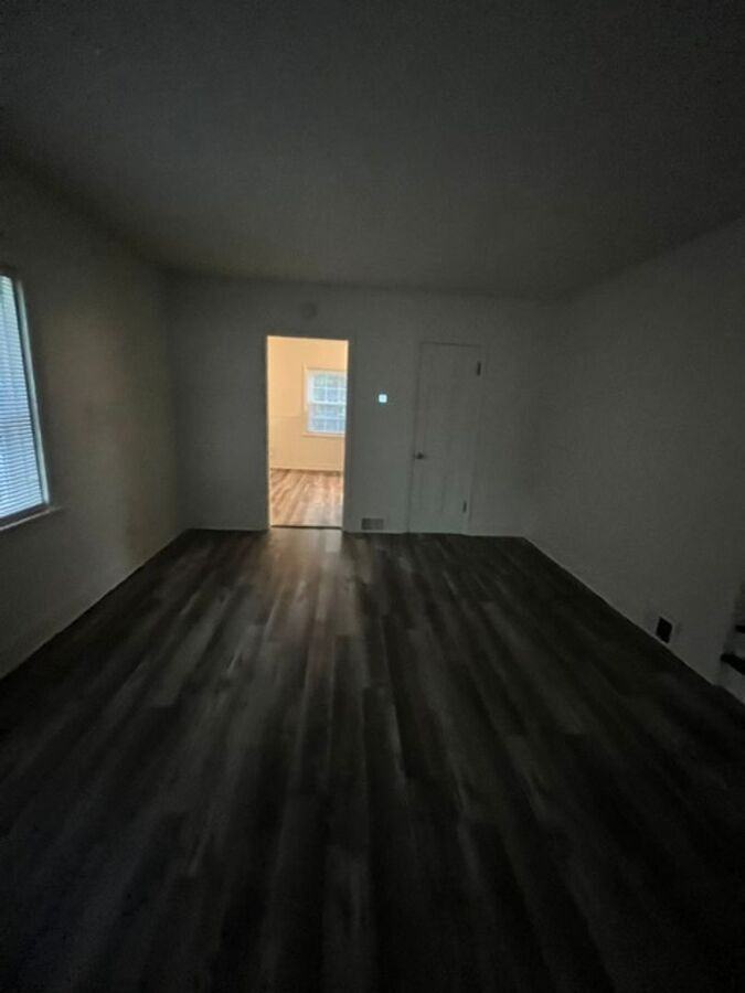 319 Lafayette Pkwy - Photo 4 of 14