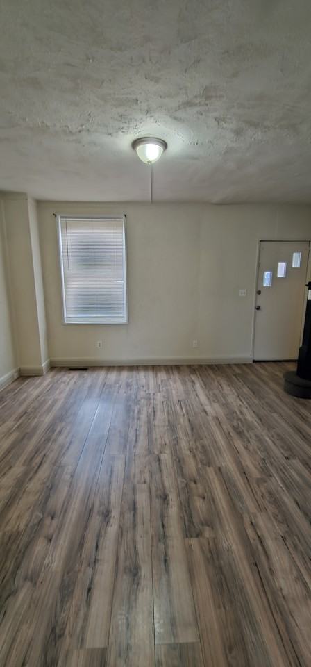 3735 Manchester Ave - Photo 3 of 8