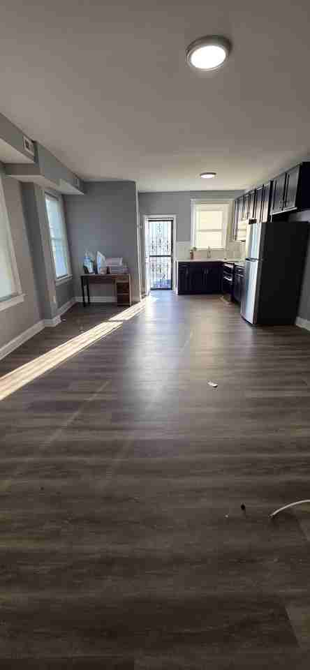 1200 N Potomac St - Photo 3 of 16