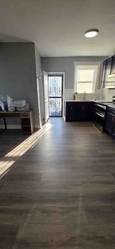 1200 N Potomac St - Photo 5 of 16