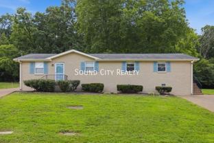 923B Oak Vale - Photo 1 of 1