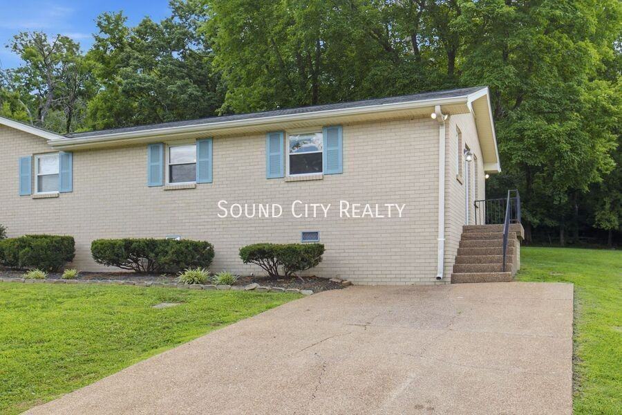 923B Oak Vale - Photo 4 of 28