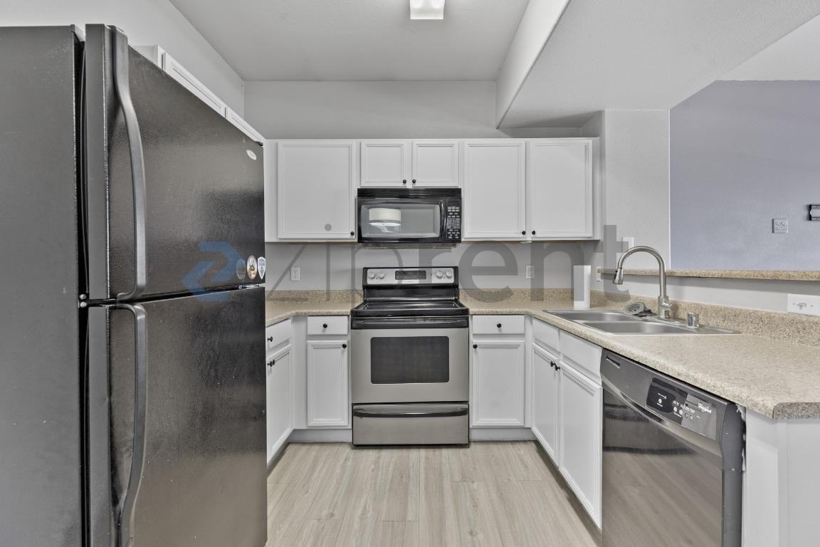 2030 Rancho Lake Dr - Photo 6 of 11