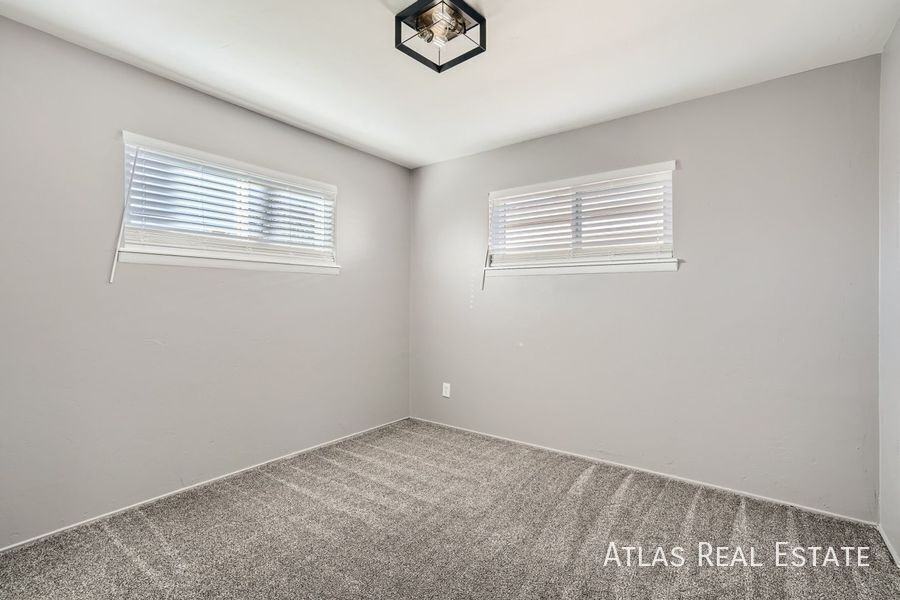 1620 Phoenix Ct - Photo 7 of 15
