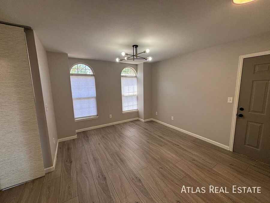 5712 W Asbury Pl #B104 - Photo 5 of 10