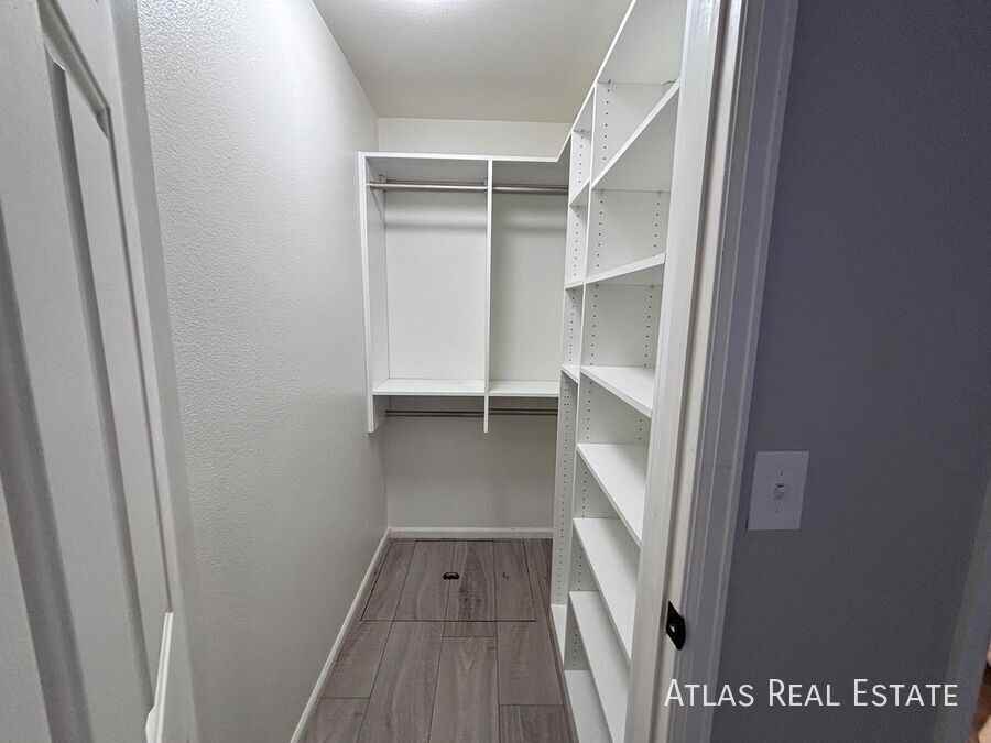 5712 W Asbury Pl #B104 - Photo 7 of 10
