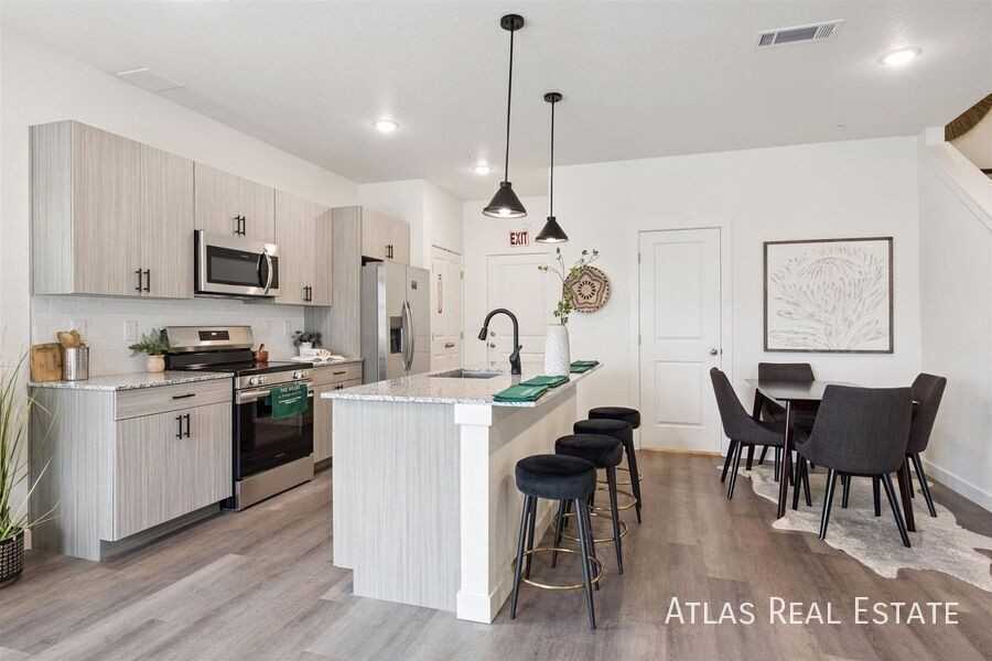 643 Rawah Aly #21-643 - Photo 4 of 50