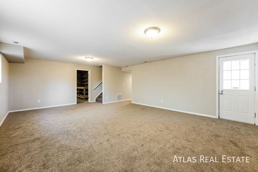 3545 Cranswood Way - Photo 6 of 20