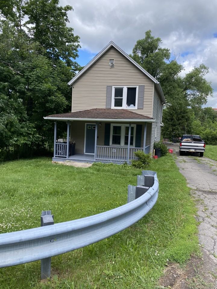 435 Edella Rd - Photo 2 of 11