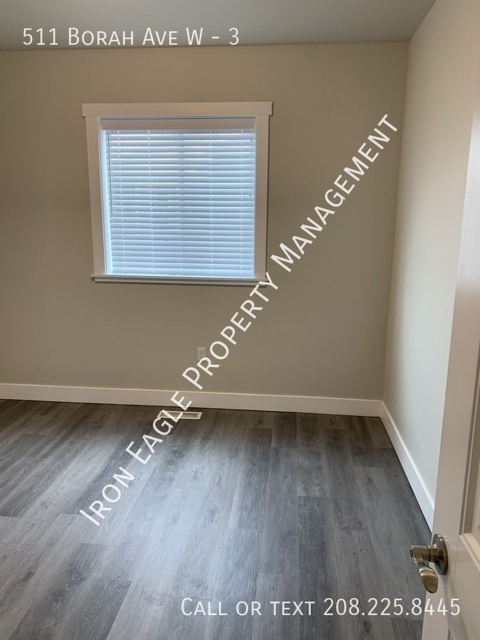 511 Borah Ave W #3 - Photo 7 of 18