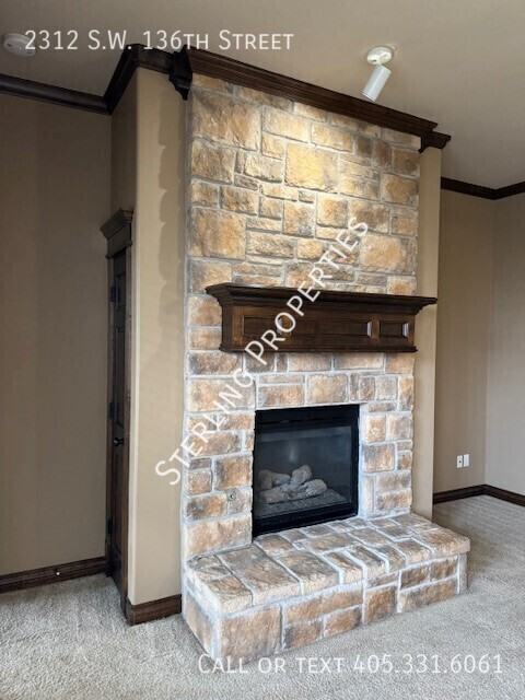 2312 Sw 136th St - Photo 5 of 34