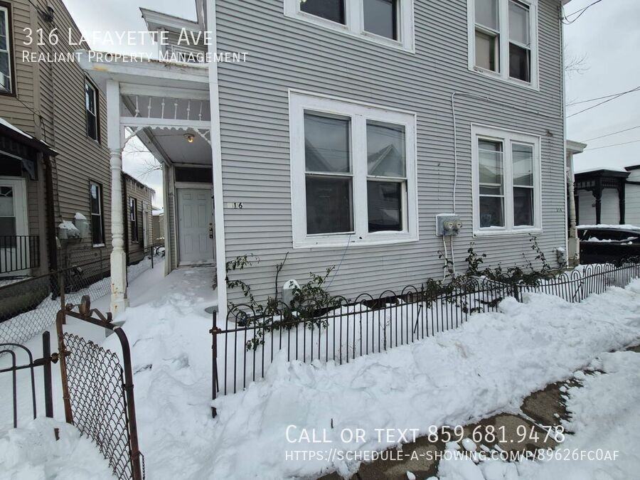 316 Lafayette Ave - Photo 4 of 16