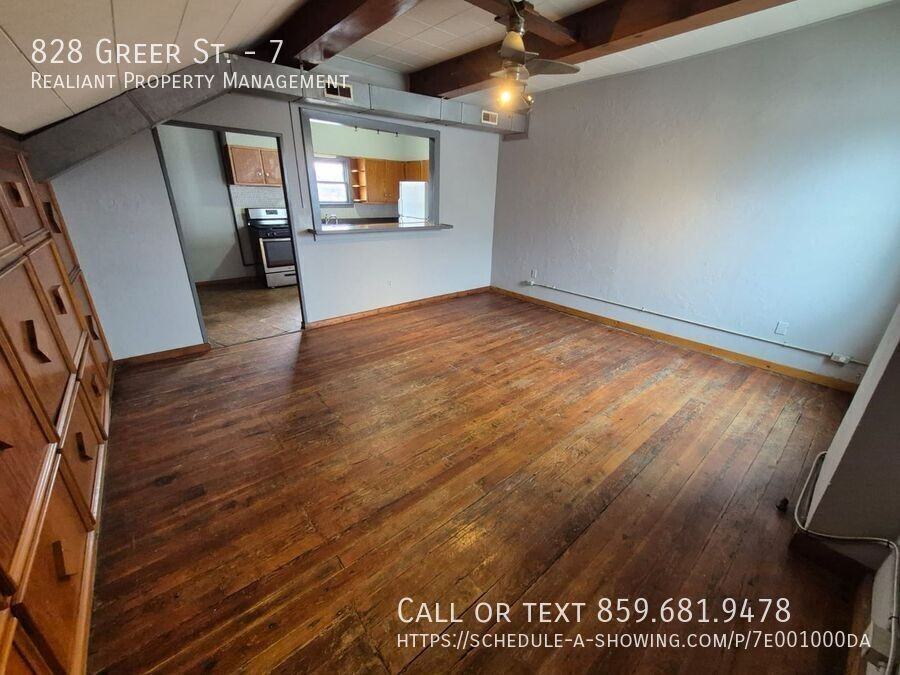 828 Greer St #7 - Photo 5 of 20