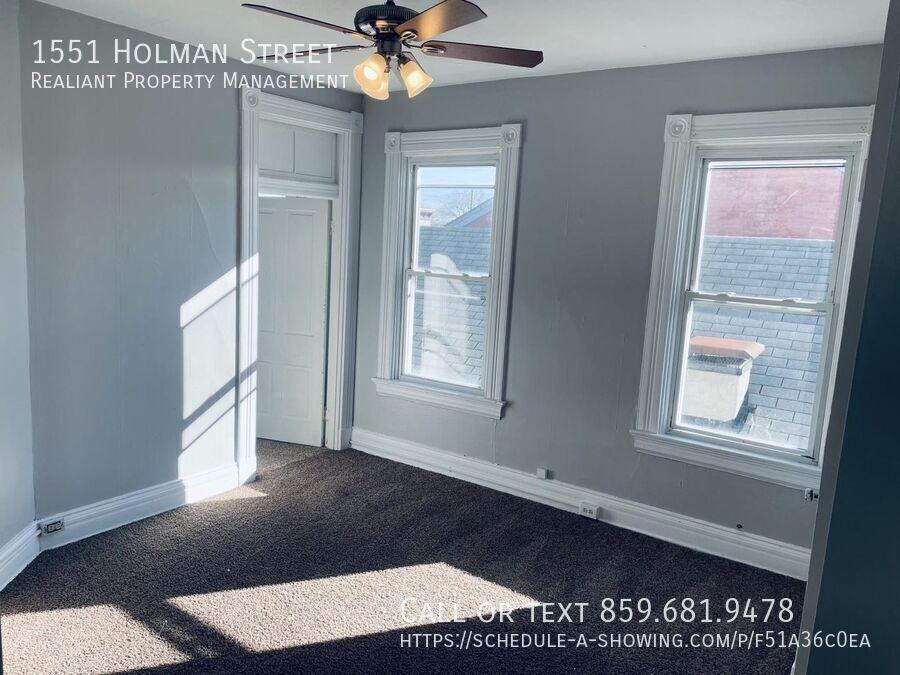 1551 Holman Ave - Photo 4 of 10