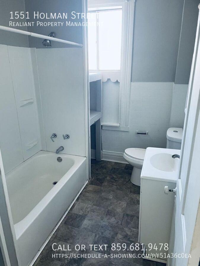 1551 Holman Ave - Photo 5 of 10