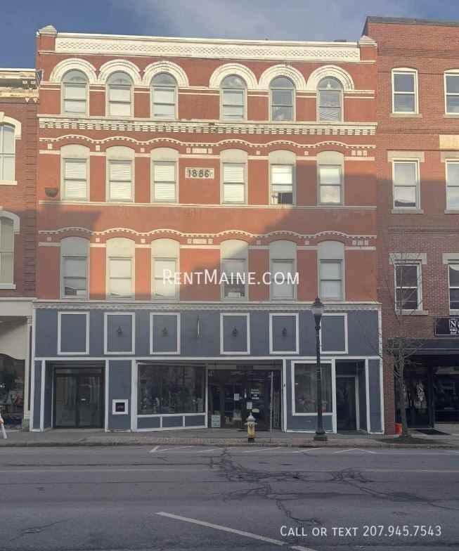 35 Main St #23 - Photo 5 of 5