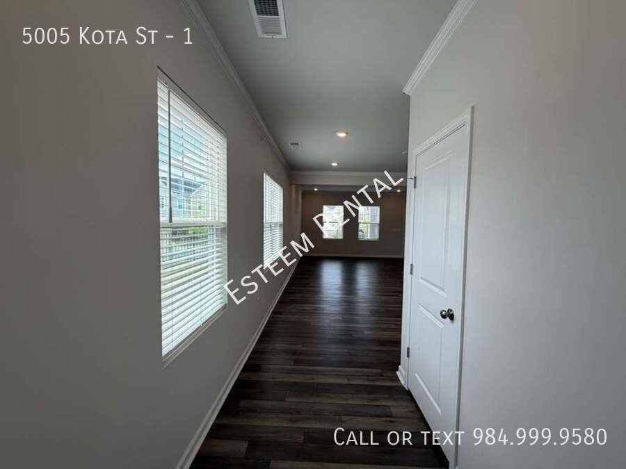 5005 Kota St #1 - Photo 2 of 33