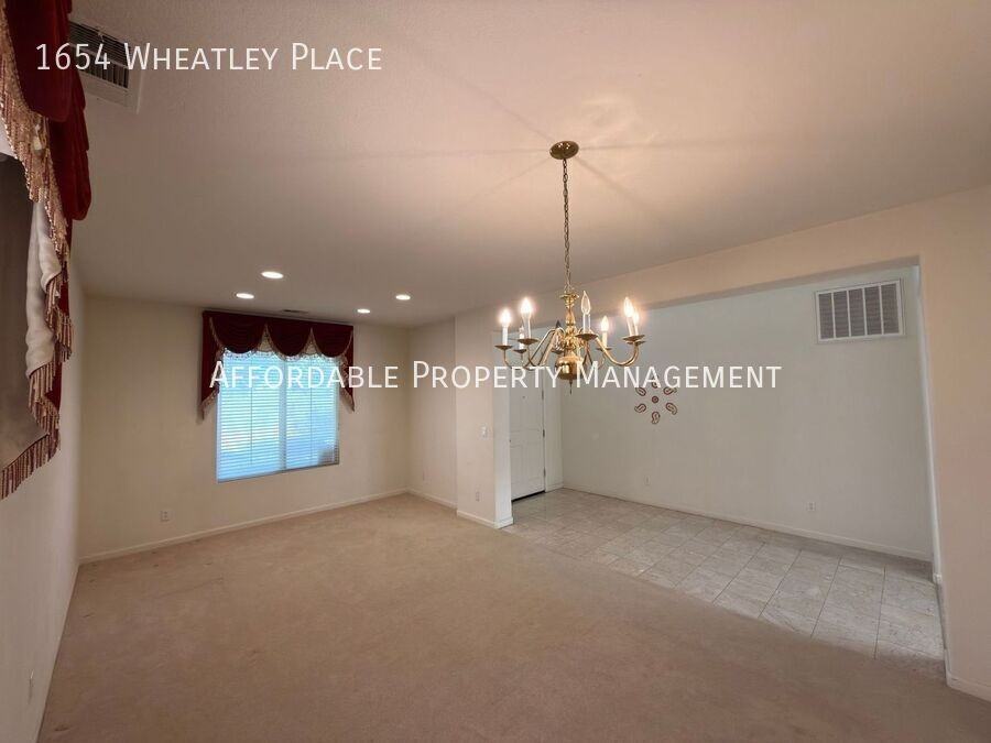 1654 Wheatley Pl - Photo 3 of 30
