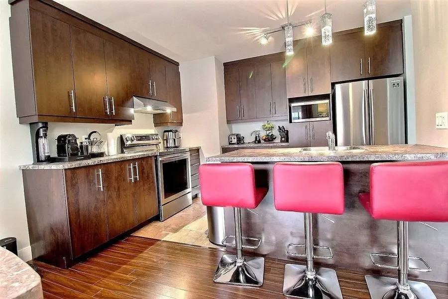 1009 Homestead Way - Photo 2 of 5