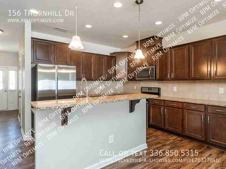 156 Thornhill Dr - Photo 2 of 44