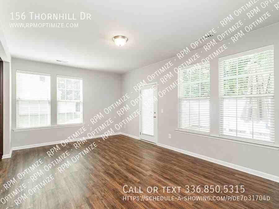 156 Thornhill Dr - Photo 4 of 44