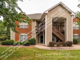 featured image of 2670 Ingleside Dr #1A