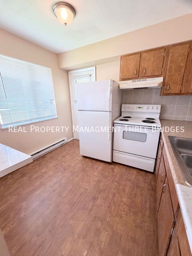 7431 Hazelcrest Dr Apt G - Photo 7 of 7