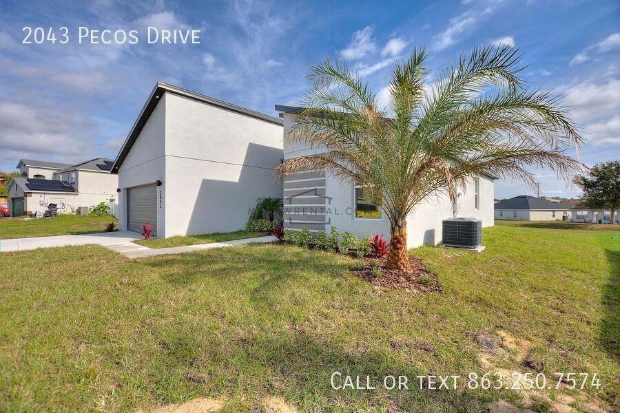 2043 Pecos Dr - Photo 6 of 34