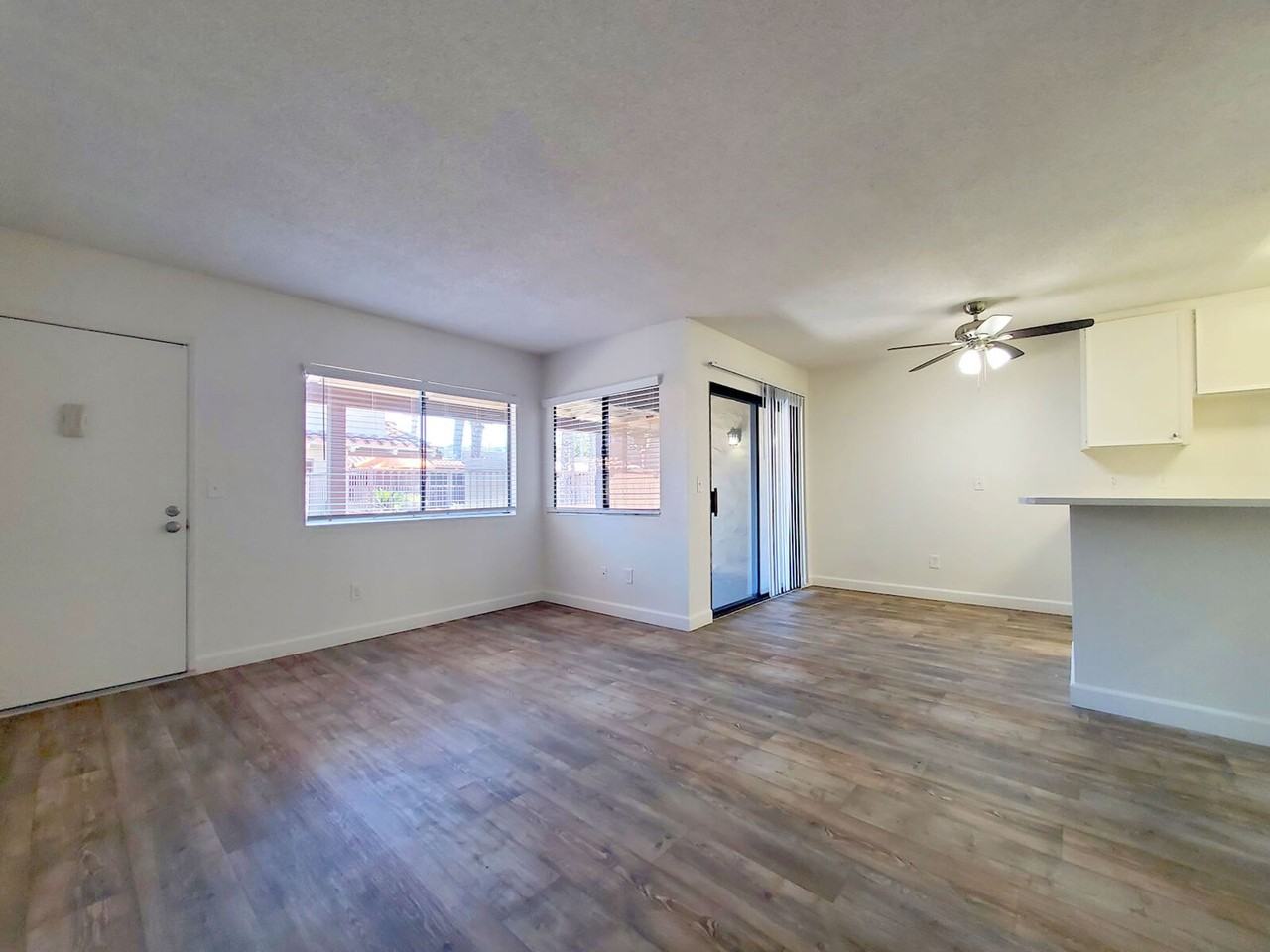 Indian Springs Apartments - Photo 4 of 26