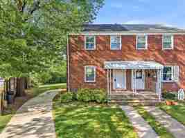 featured image of 519 Vine St