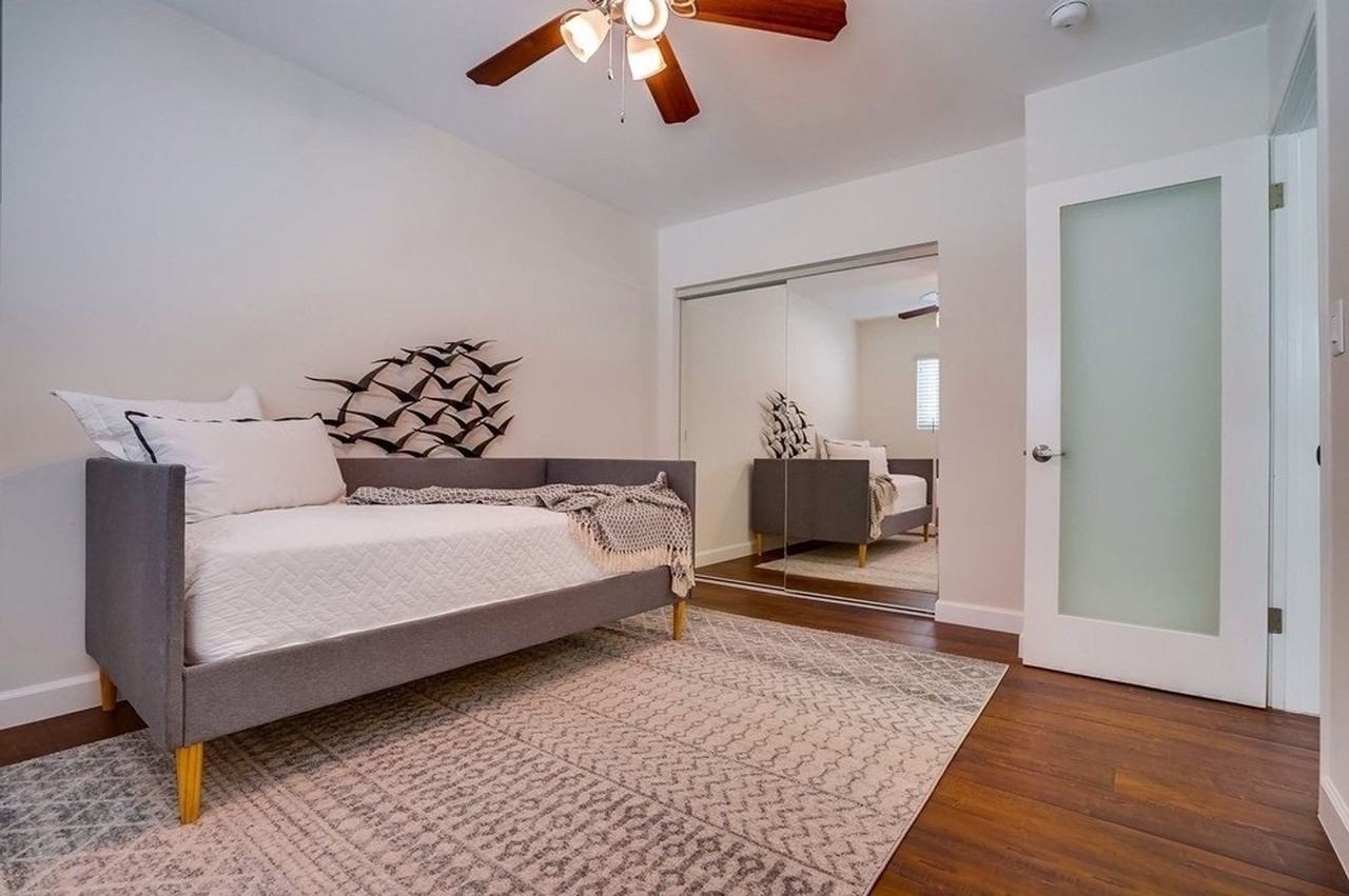 633 W Hyde Park Blvd #09 - Photo 6 of 16